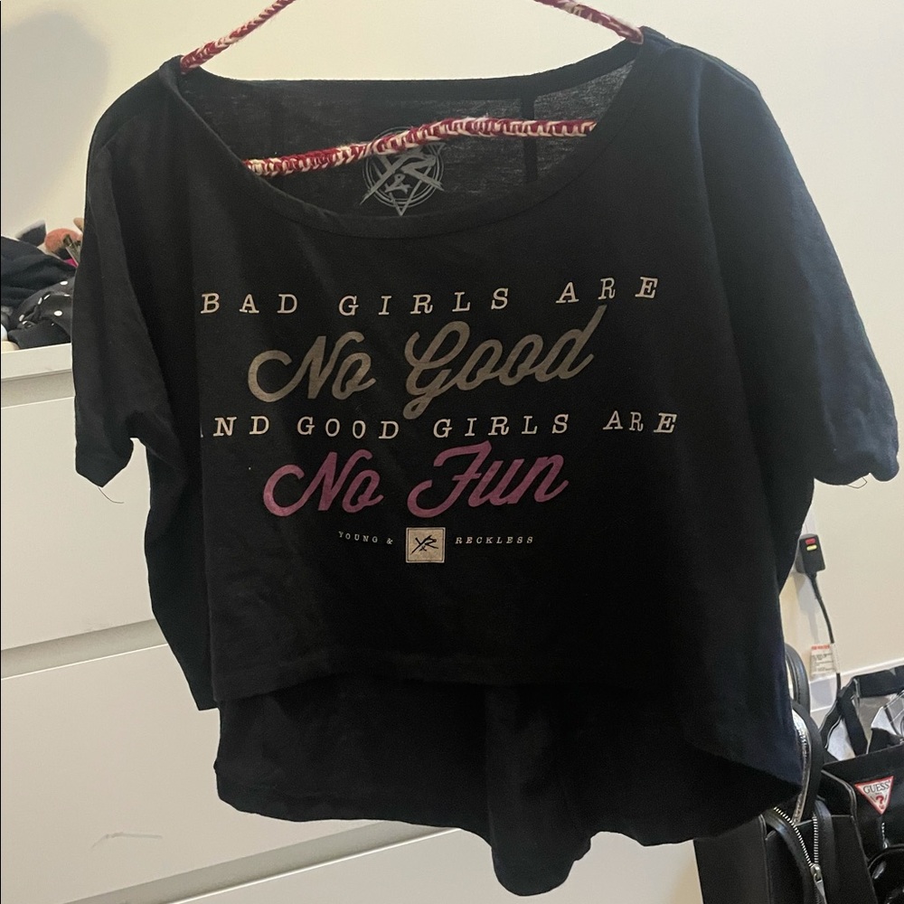 Y&R cropped tee